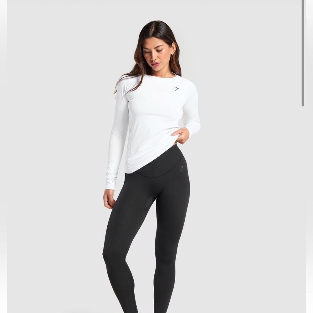 Gymshark Training Baselayer Long Sleeve Top White
Size: XS